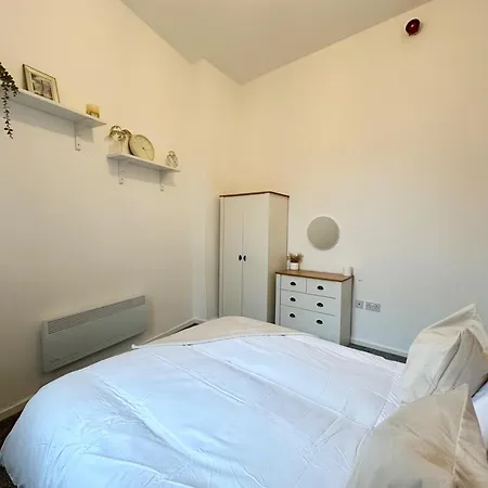 Apartment Haven - Modern 2 Bedroom In